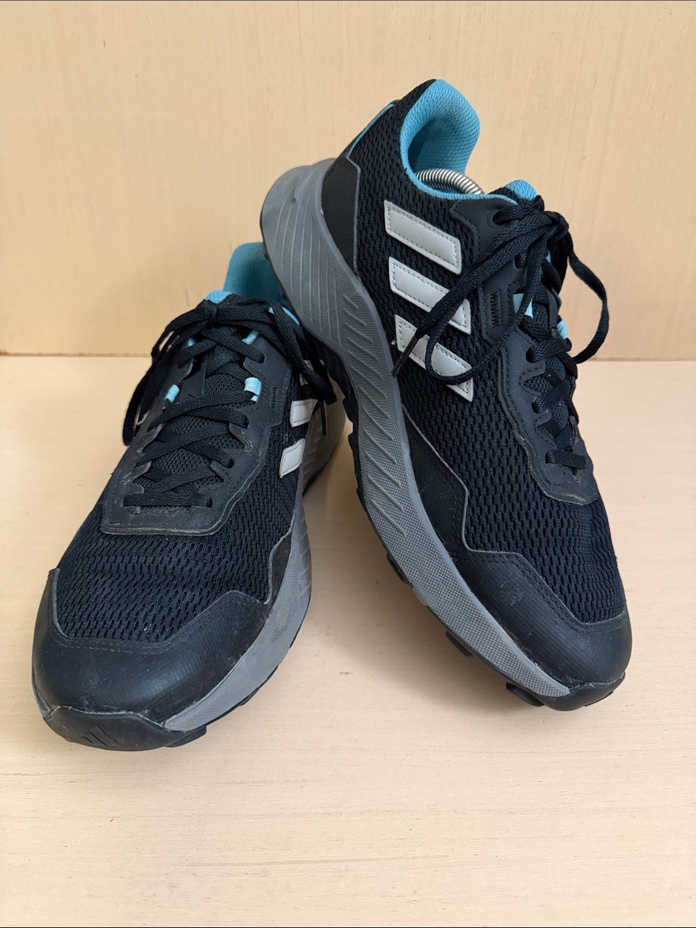 Adidas Women's 11 Black & Teal Lightweight Running/Hiking Shoes
